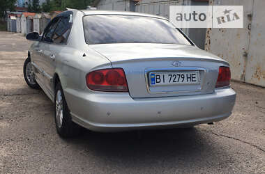 Седан Hyundai Sonata 2004 в Кременчуге