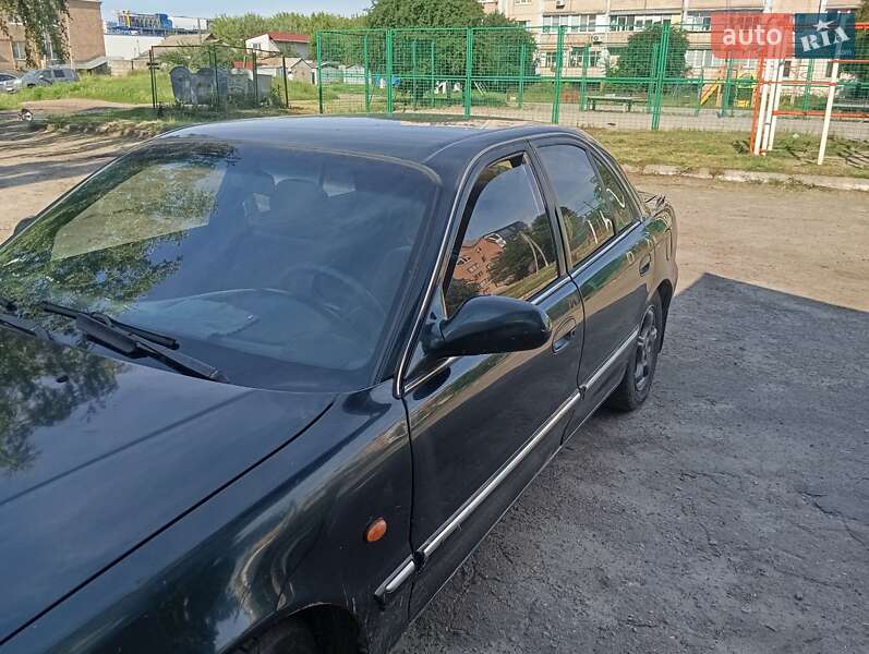 Седан Hyundai Sonata 1997 в Гостомелі