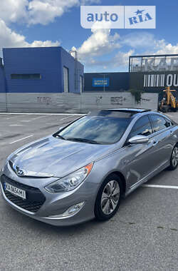 Седан Hyundai Sonata 2014 в Киеве