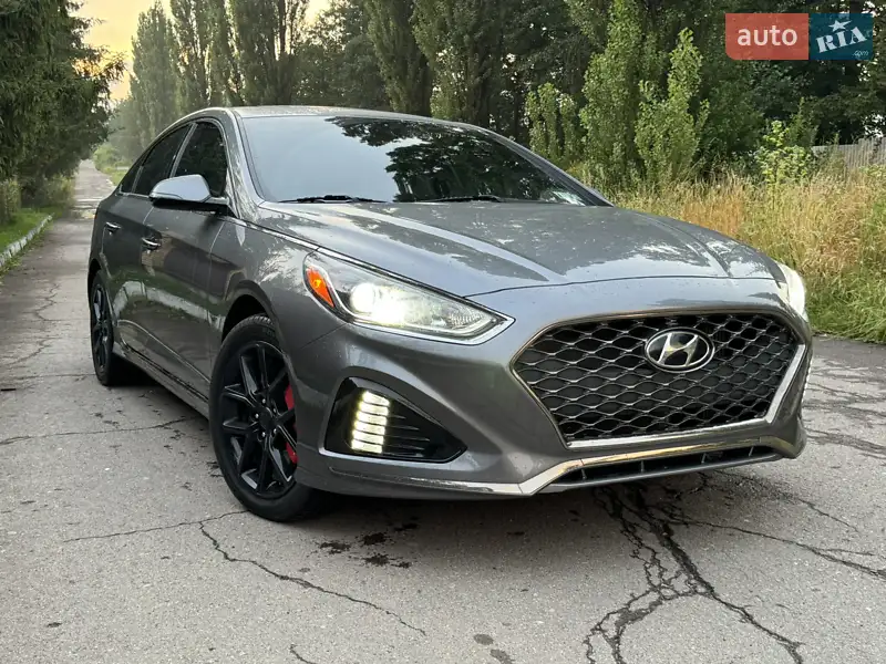 Hyundai Sonata