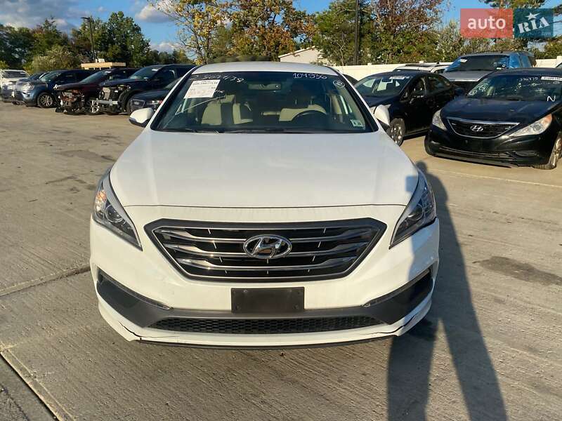Седан Hyundai Sonata 2014 в Николаеве