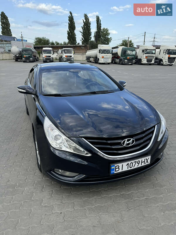 Седан Hyundai Sonata 2010 в Кременчуці