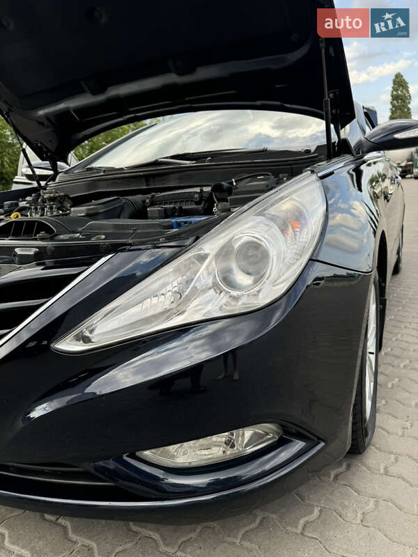 Седан Hyundai Sonata 2010 в Кременчуці