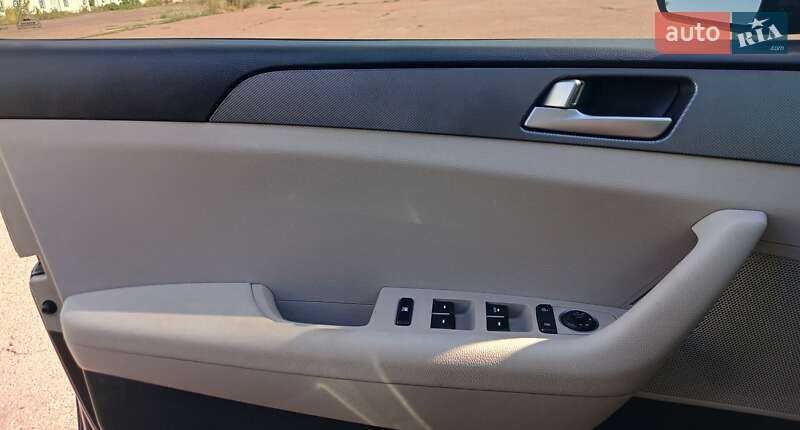 Седан Hyundai Sonata 2016 в Прилуках фото 8 Седан Hyundai Sonata 2016 в Прилуках