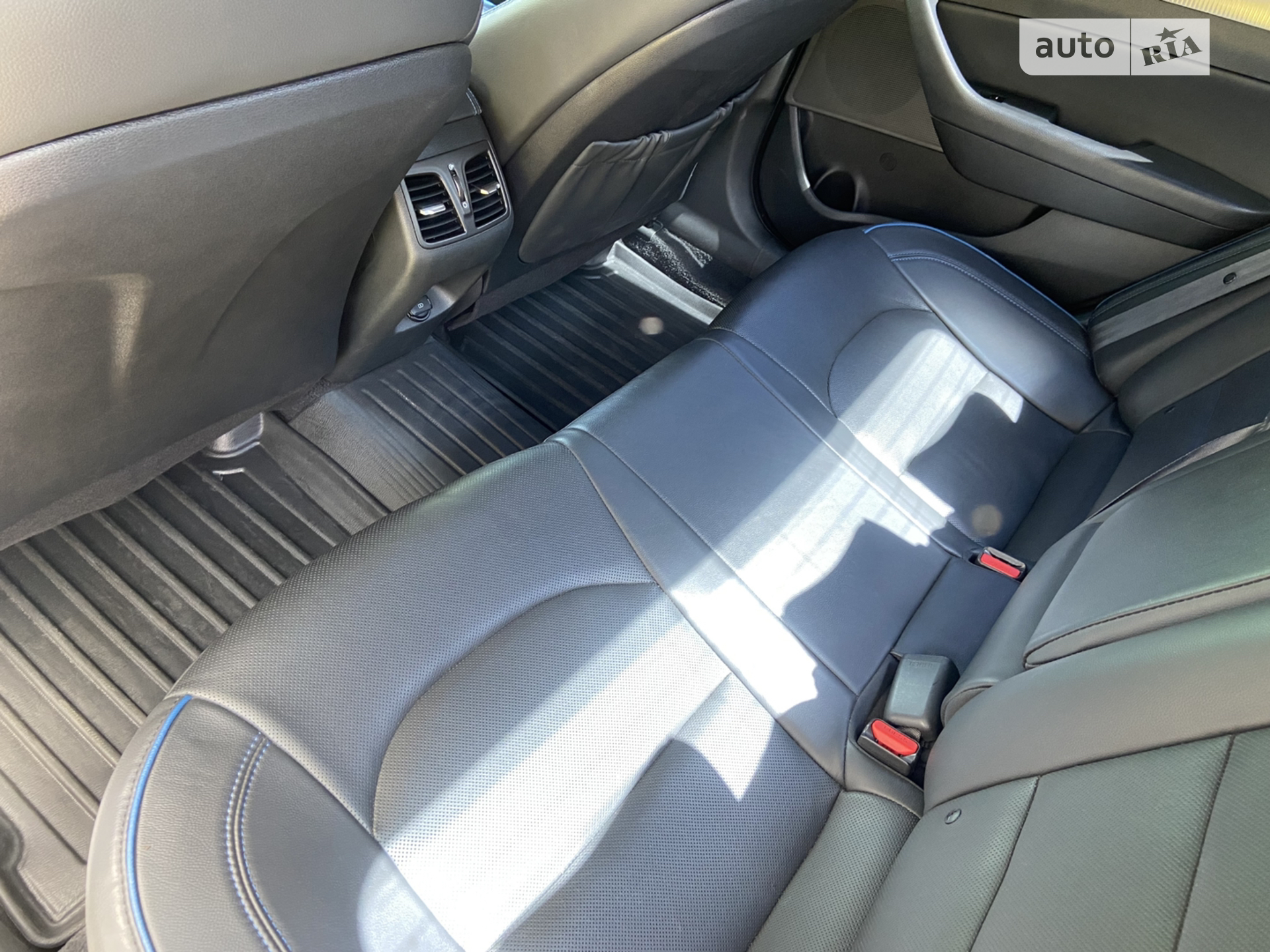 2019 Hyundai Sonata - мініатюра 14