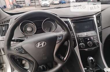 Седан Hyundai Sonata 2014 в Киеве