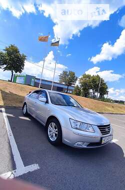 Седан Hyundai Sonata 2008 в Кривом Роге