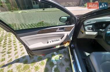 Седан Hyundai Sonata 2015 в 