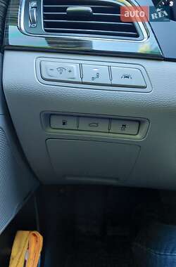 Седан Hyundai Sonata 2015 в 