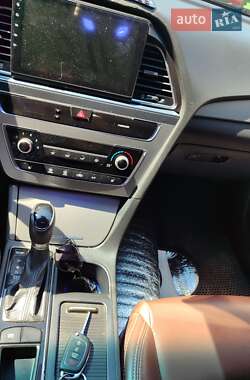 Седан Hyundai Sonata 2014 в 