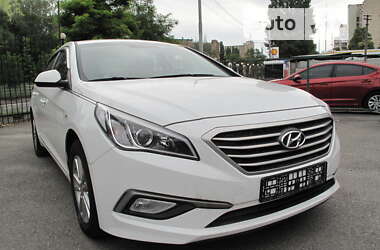 Седан Hyundai Sonata 2016 в Киеве