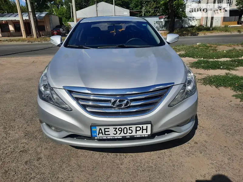 Hyundai Sonata