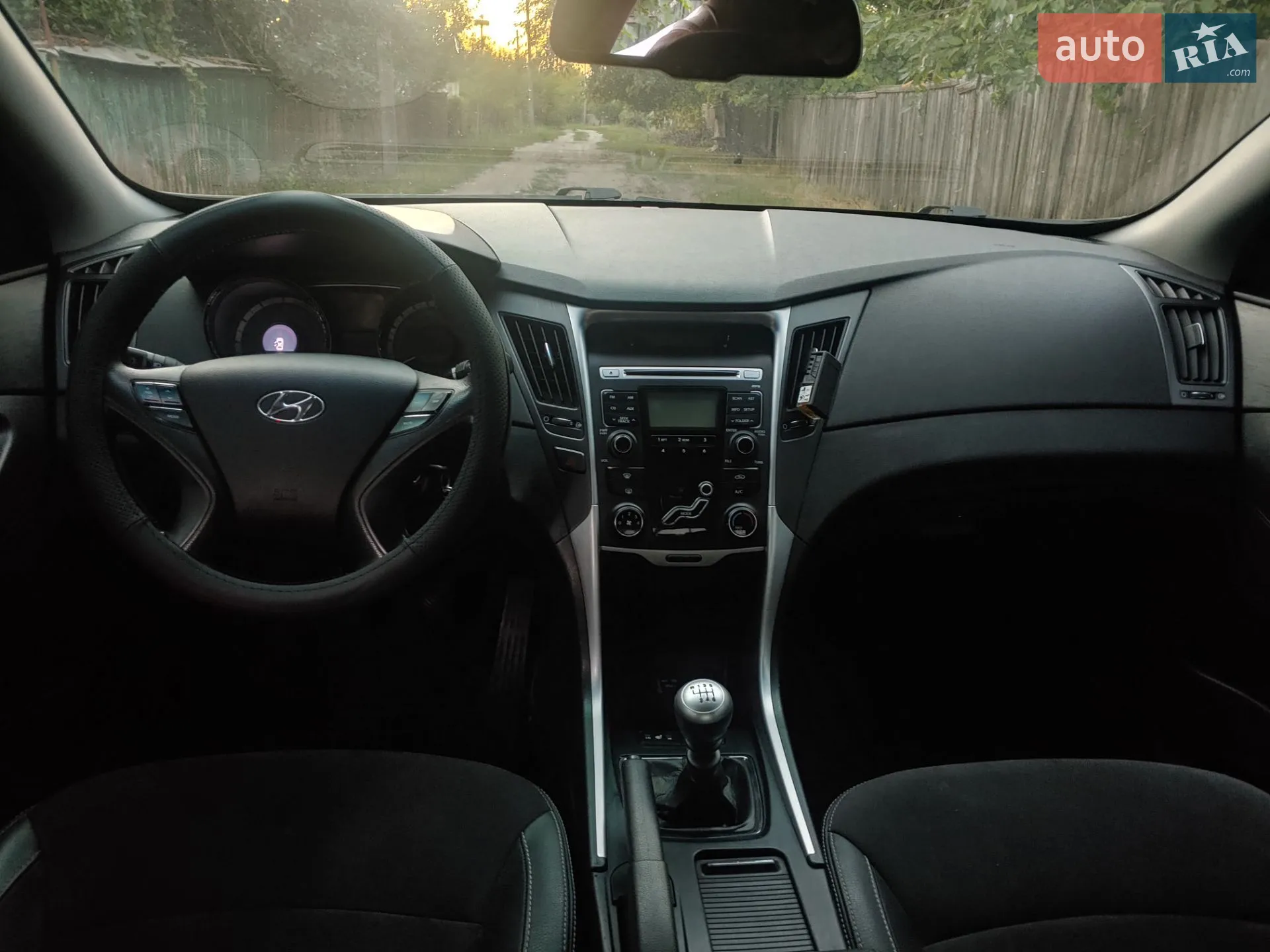2011 Hyundai Sonata - мініатюра 2