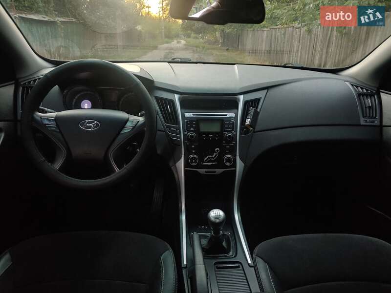 Седан Hyundai Sonata 2011 в Черкассах