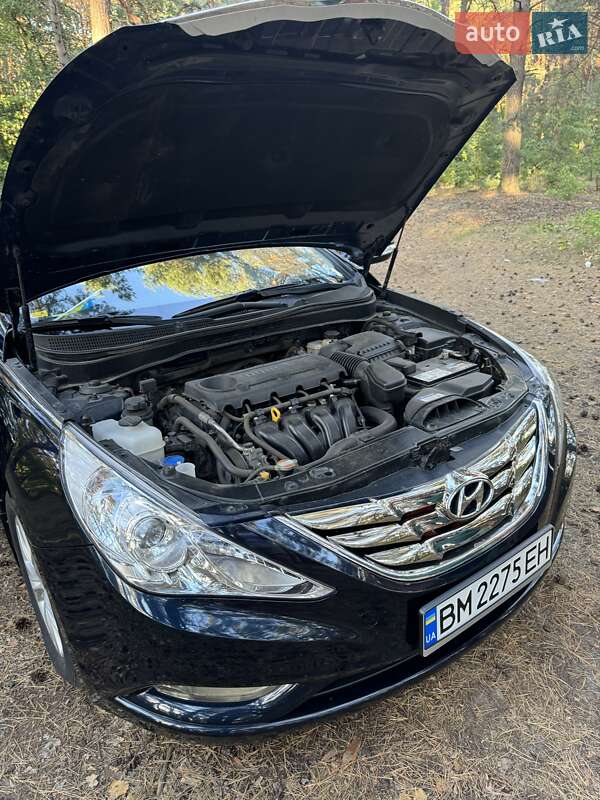 Седан Hyundai Sonata 2011 в Охтирці