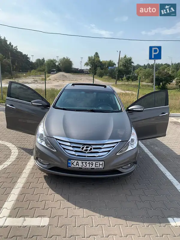 Hyundai Sonata