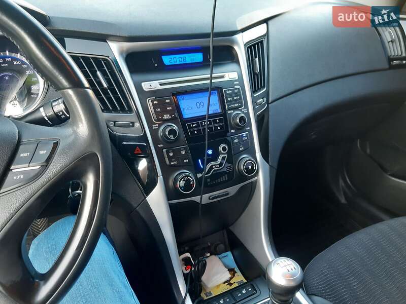 Седан Hyundai Sonata 2010 в Трускавці