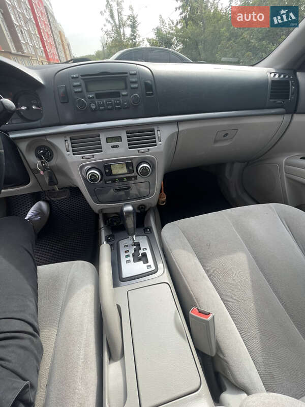 Седан Hyundai Sonata 2006 в Києві