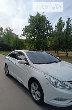 Седан Hyundai Sonata 2011 в Могилев-Подольске