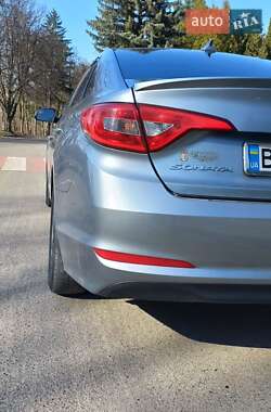 Седан Hyundai Sonata 2016 в Львові