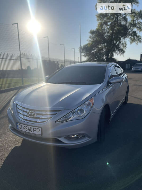 Hyundai Sonata 2012