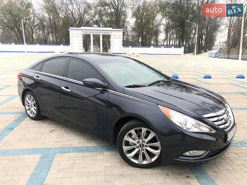 Седан Hyundai Sonata 2012 в Христинівці