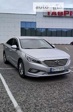 Седан Hyundai Sonata 2017 в Измаиле