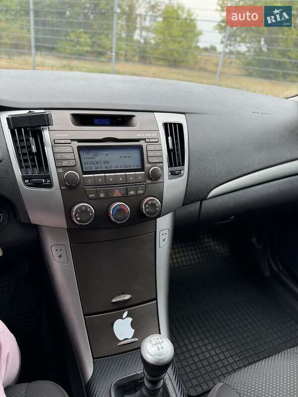 Седан Hyundai Sonata 2008 в Дніпрі