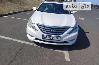 Седан Hyundai Sonata 2011 в Кривому Розі