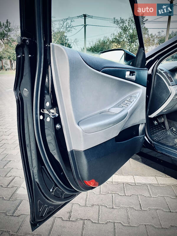 Седан Hyundai Sonata 2012 в Одессе
