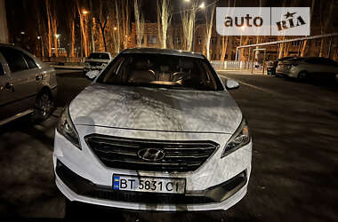 Седан Hyundai Sonata 2015 в Миколаєві