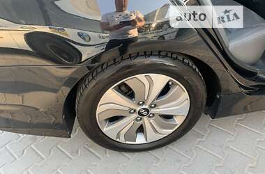 Седан Hyundai Sonata 2013 в Житомире