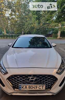 Седан Hyundai Sonata 2018 в Одессе