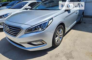 Седан Hyundai Sonata 2016 в Києві