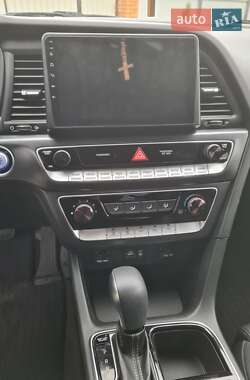 Седан Hyundai Sonata 2017 в 