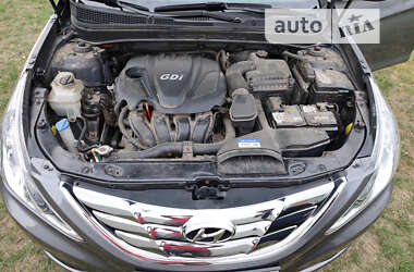 Седан Hyundai Sonata 2013 в 