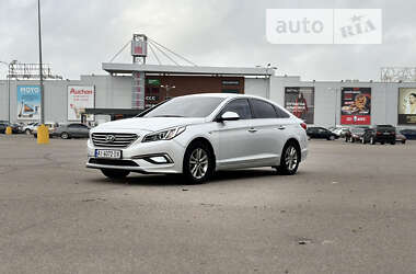 Седан Hyundai Sonata 2014 в Южном