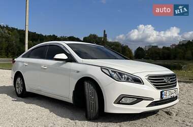 Седан Hyundai Sonata 2015 в Днепре