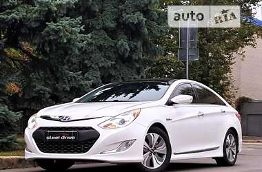 Седан Hyundai Sonata 2014 в Миколаєві