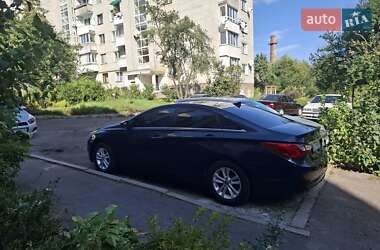 Седан Hyundai Sonata 2013 в Дрогобыче