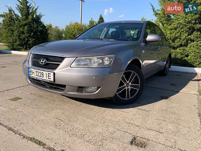 Седан Hyundai Sonata 2007 в Измаиле