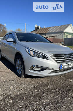 Седан Hyundai Sonata 2015 в Новгород-Сіверському