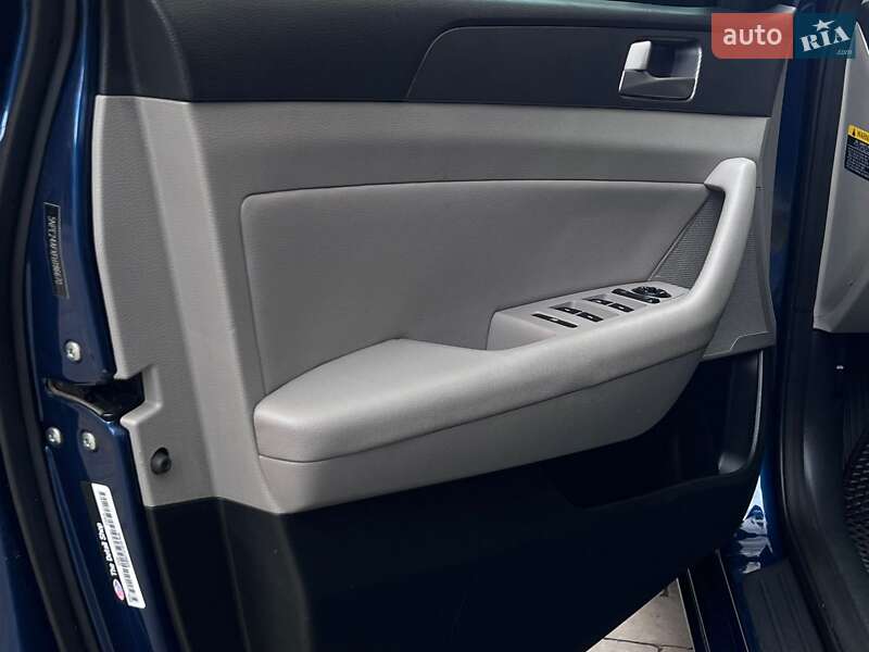 Седан Hyundai Sonata 2015 в Ивано-Франковске