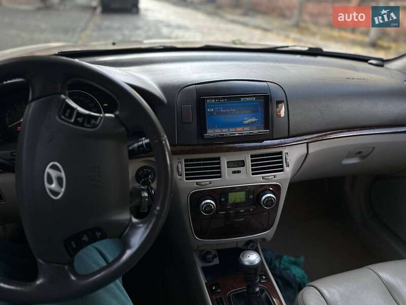 Седан Hyundai Sonata 2006 в Чернівцях