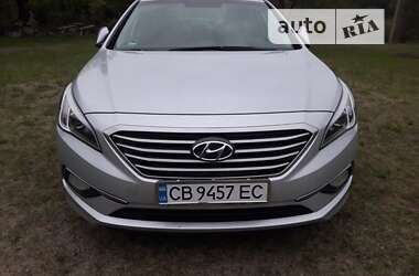 Седан Hyundai Sonata 2015 в Варві