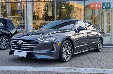 Седан Hyundai Sonata 2022 в Одессе