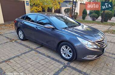 Седан Hyundai Sonata 2010 в Киеве