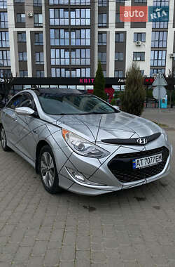 Седан Hyundai Sonata 2014 в Ивано-Франковске