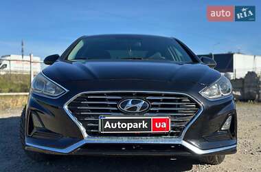 Седан Hyundai Sonata 2018 в Львове