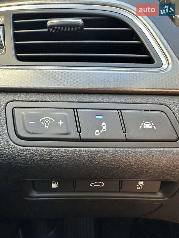 Седан Hyundai Sonata 2014 в Одессе